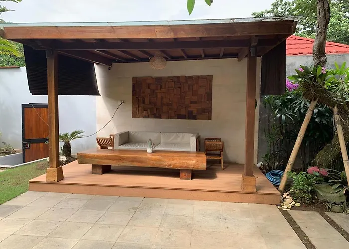 Bed & Breakfast De'rein House 4*